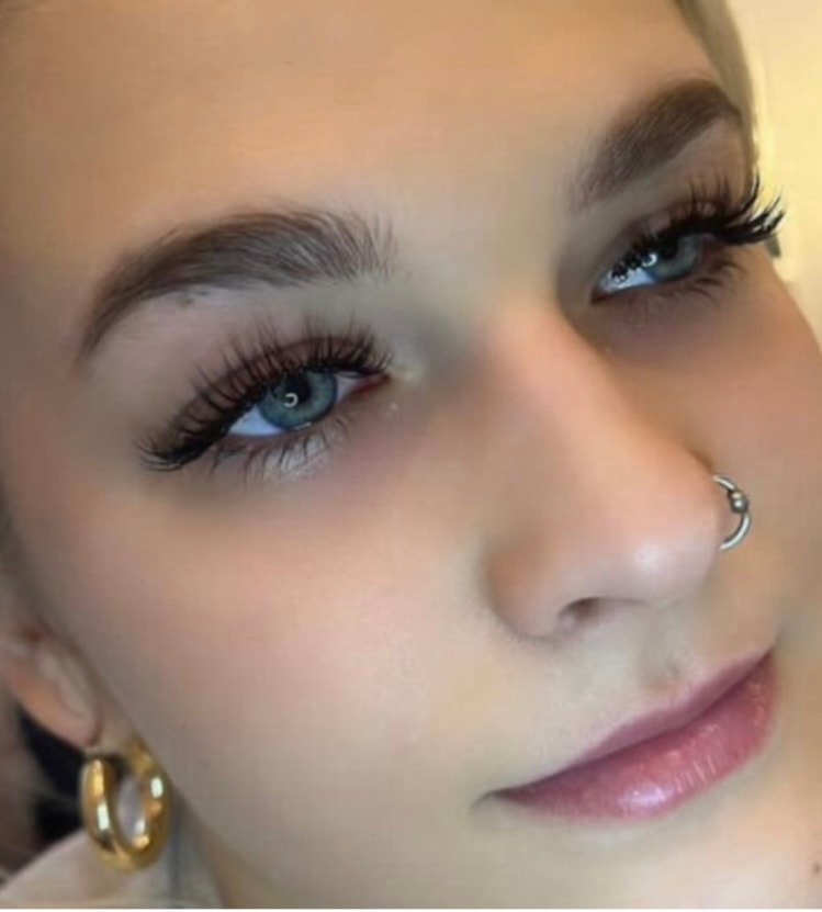 Lash extensions portrait